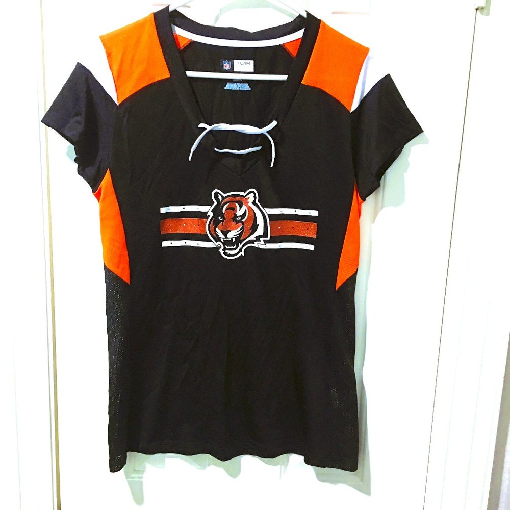 NFL Bengals t-shirt Tee Sale! $7 or 2/$10